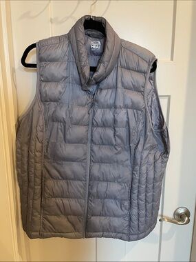 32 Degrees Heat Lightweight Quilted Puffer Vest in Light lilac